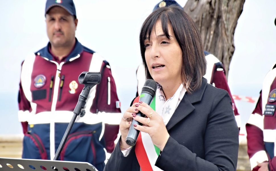 Randagismo Crosia contrasto