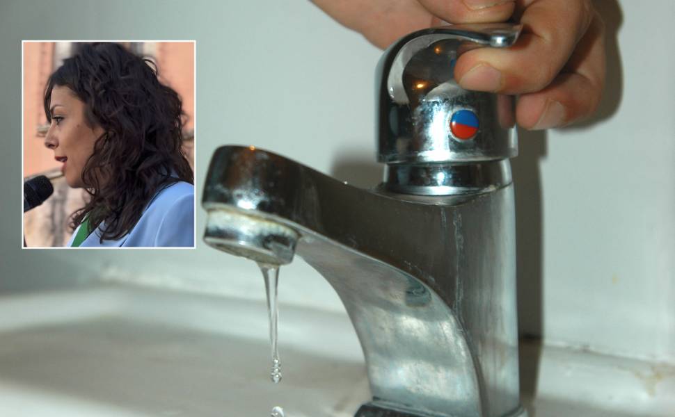 acqua-sindaco mendicino