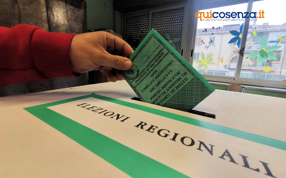 Dal campo largo al campo santo, la sinistra che parla alle piazze e non agli elettori